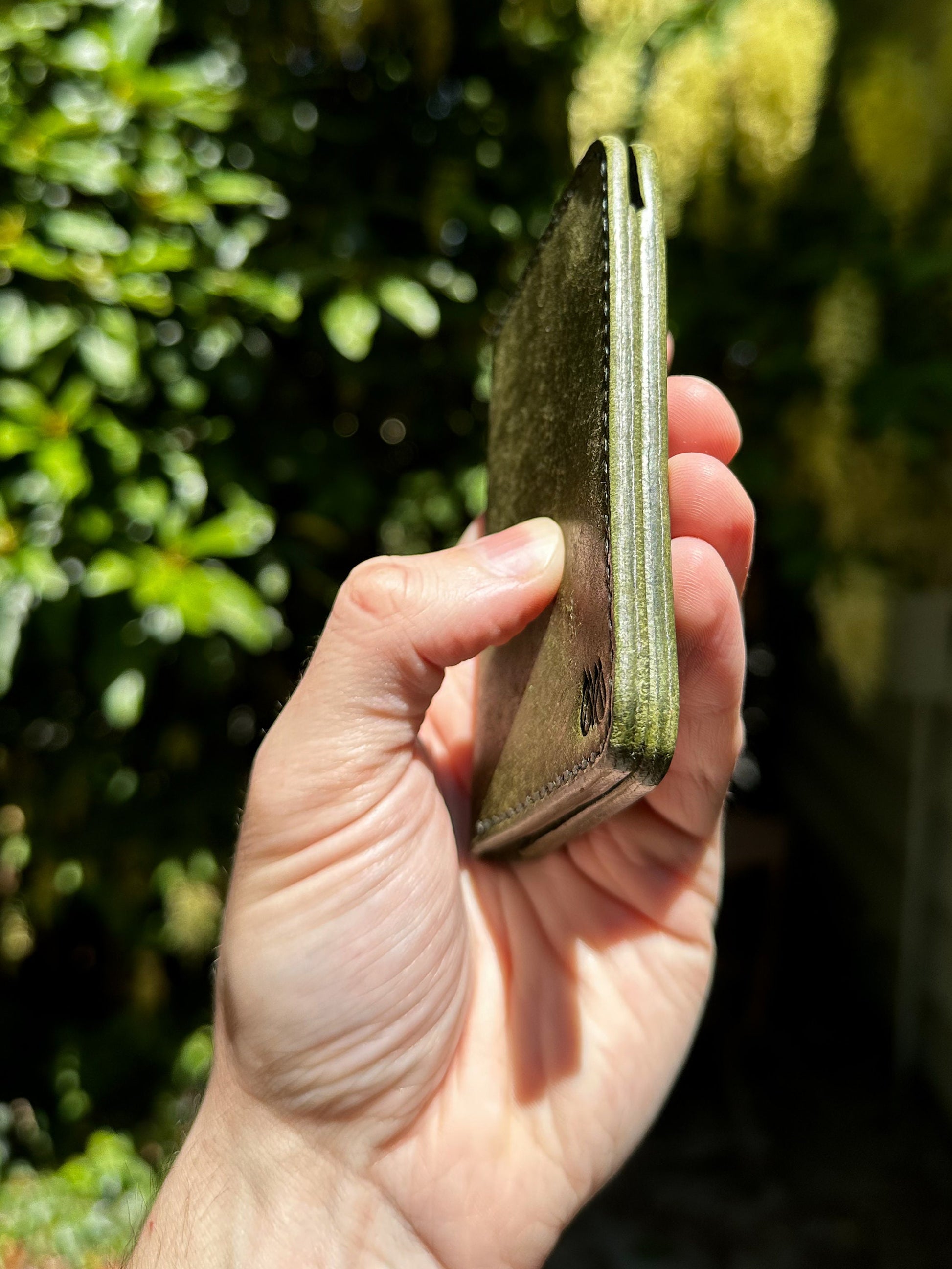 Olive Pueblo Vertical Bifold