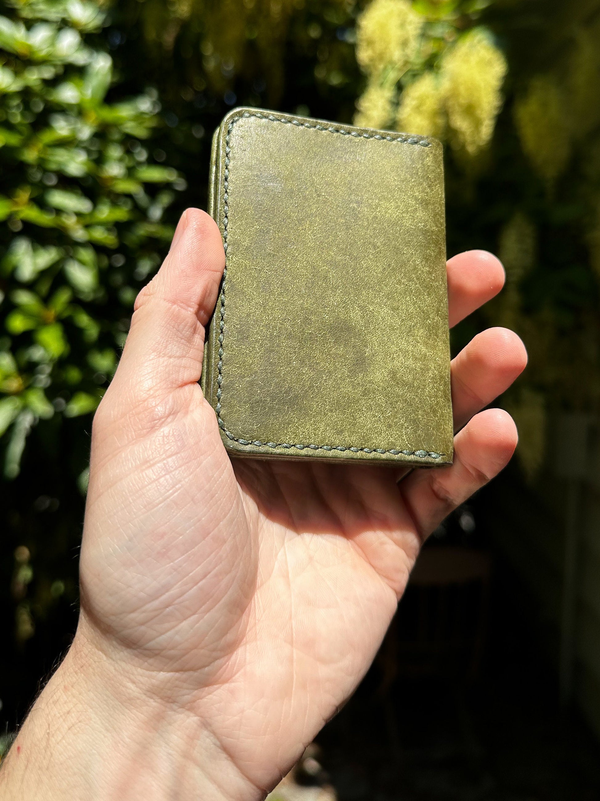 Olive Pueblo Vertical Bifold