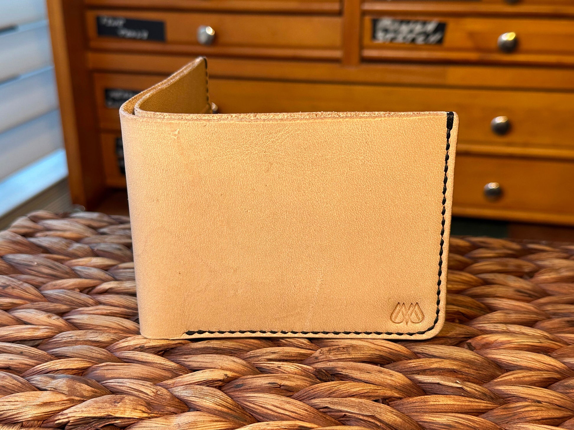 EDC ID Bifold Wallet- Top Grain Veg Tan