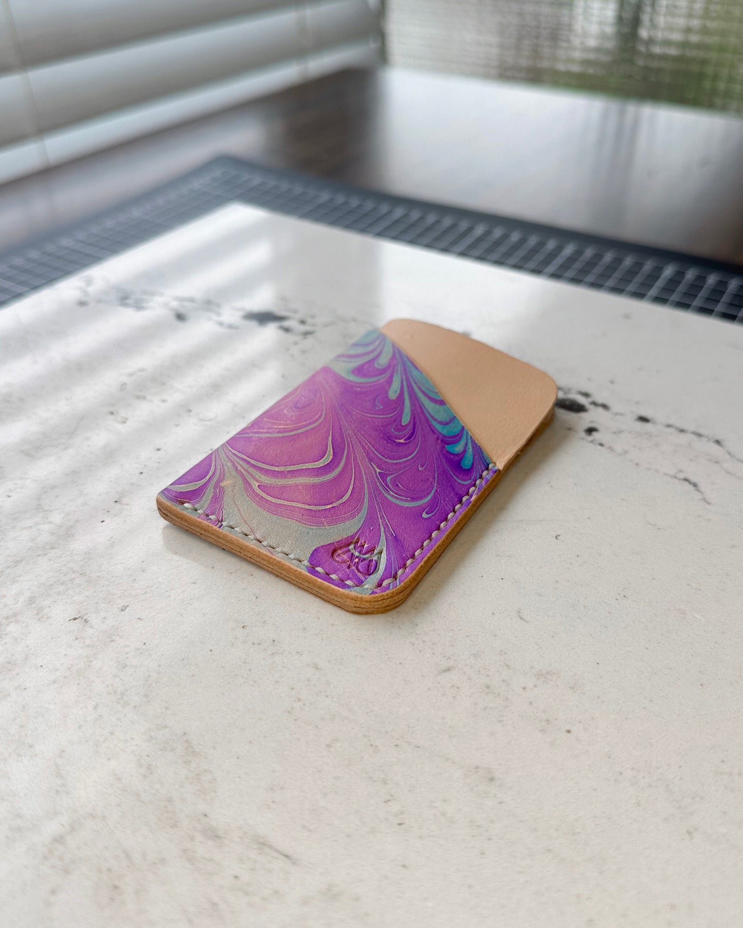 Handmade Marbled Blue and Purple Leather Cardholder – Unique and Stylish Minimalist Wallet