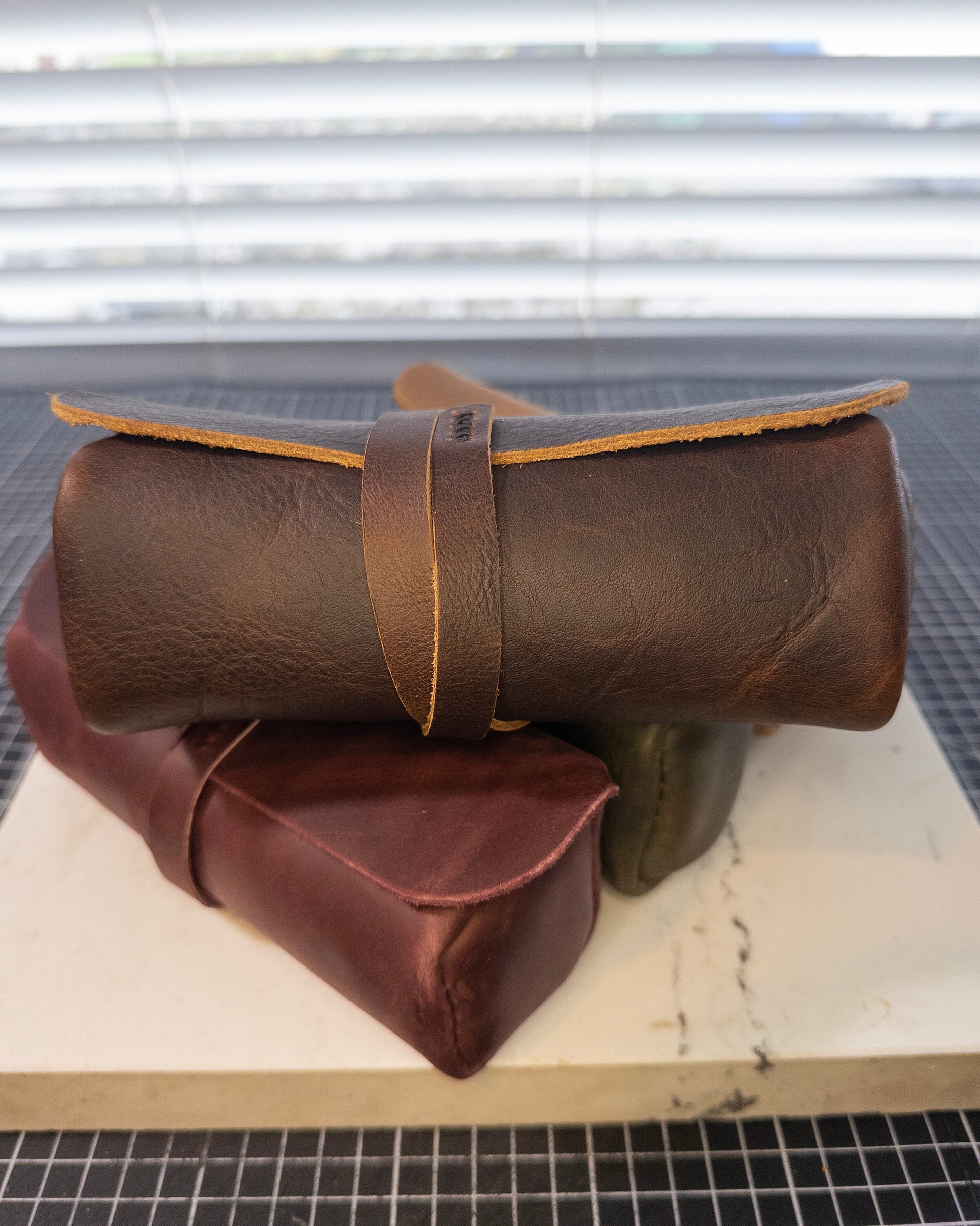 Handmade Brown Leather Pouch, Pen Pouch, Topgrain Leather Pen case, Leather Wrap Pencil Case, Brown Kodiak Leather Pencil Pouch