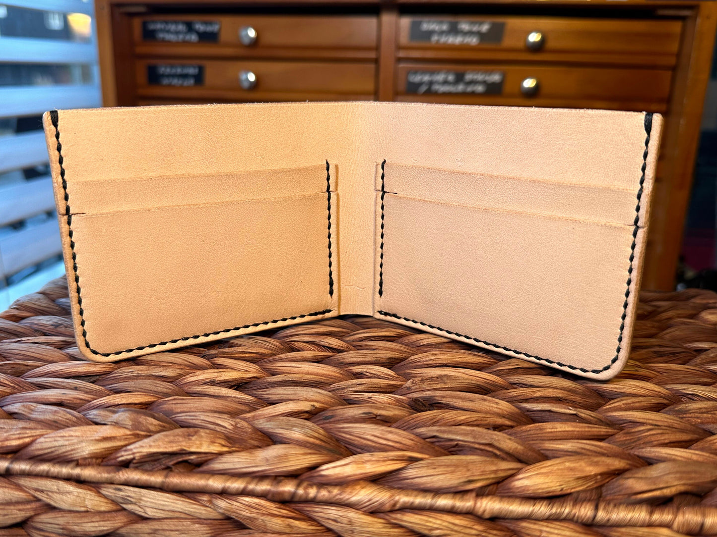 EDC ID Bifold Wallet- Top Grain Veg Tan